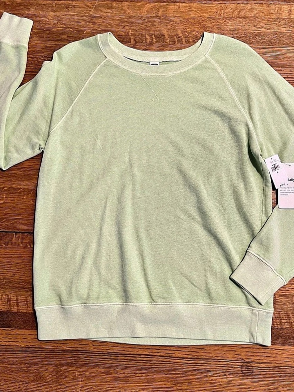 Old Navy Vintage Garment-Dyed Crew-Neck Sweatshirt Lime Green Small NWT